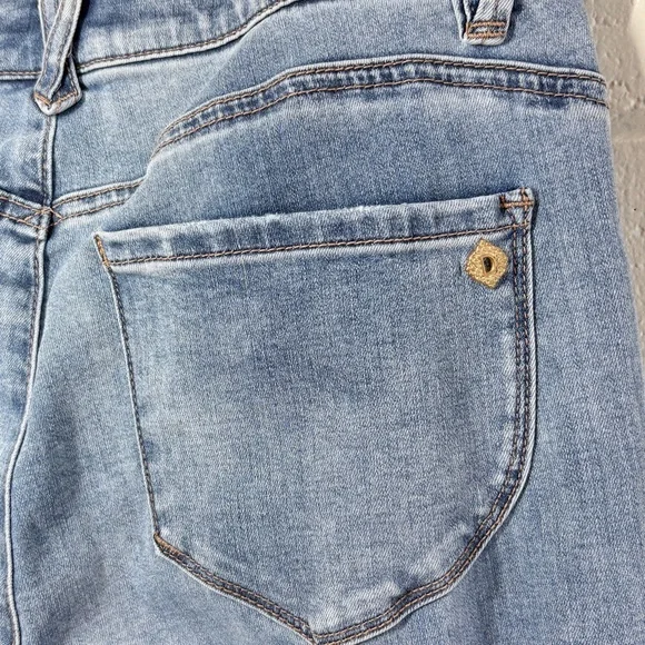 Democracy Ab Technology High Rise Wide Leg Jeans Size 10 Light Wash Stretch - Picture 7 of 12